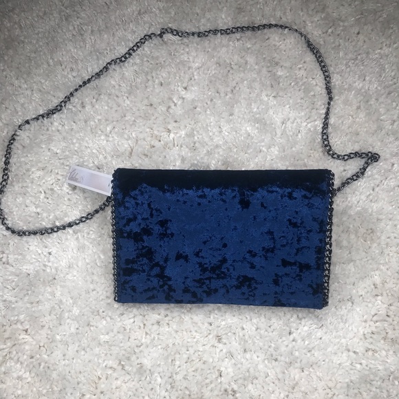 Woman’s purse/ Clutch - Picture 1 of 6